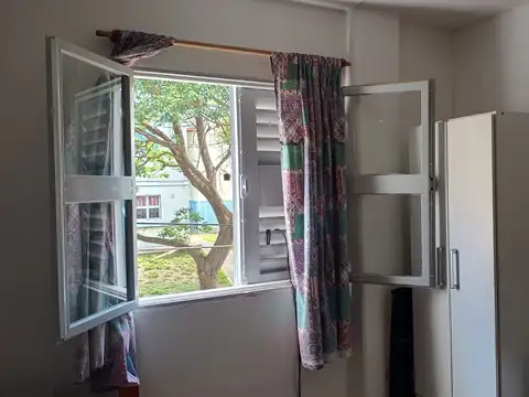 Departamento tipo duplex dos dormitorios amplio escritura