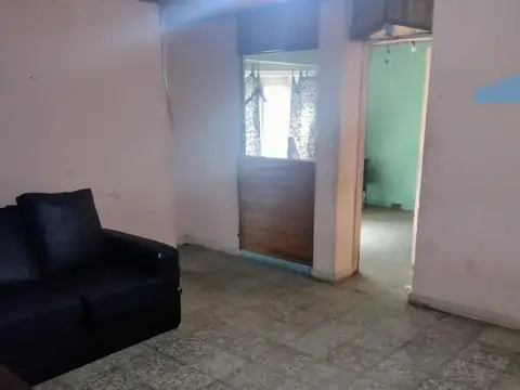 VENTA EDIFICIO LINIERS IDEAL INVERSOR A RECICLAR