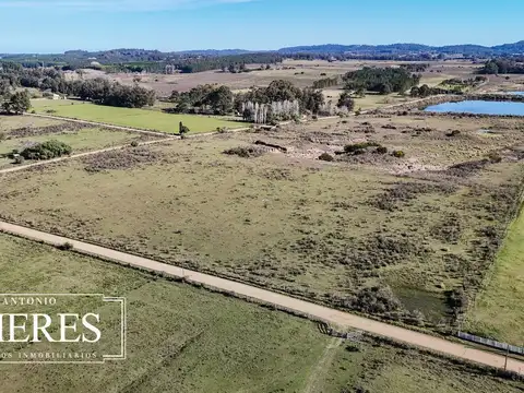 Chacra de 10 ha a la venta en Maldonado, Uruguay.