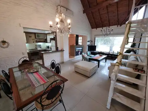 Chalet De 5 Ambientes En Country Banco Provincia - Apto Cred