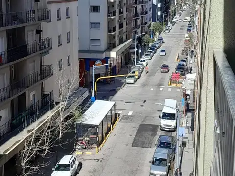 Dos ambientes con dependencia en zona centro