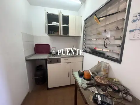 Galpon en Venta 46  mts Fondo