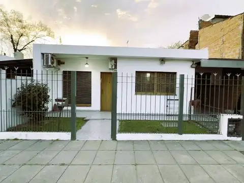 VENTA CASA 3 AMB C/COCH SAN  ANTONIO DE PADUA