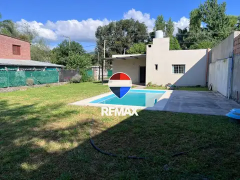 VENTA CASA LA CALDERA 2 DORMITORIOS CON PILETA