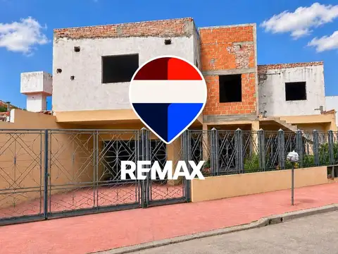 CASA VENTA ZONA TRES CERRITOS 5 DORM APTA CRÉDITO