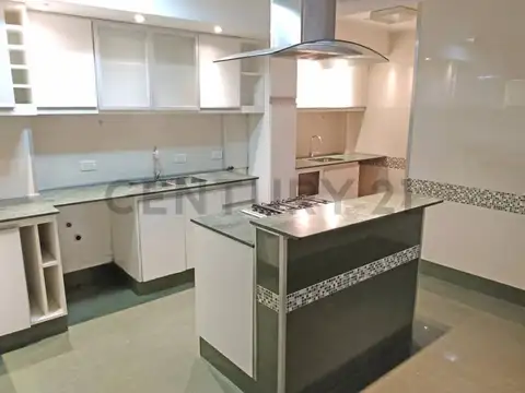 Departamento 4 ambientes con 2 baños