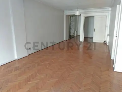 Departamento en Alquiler de 3 dormitorios