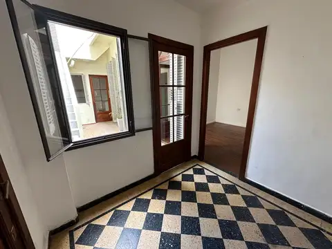 Depto Tipo Casa en Alquiler de 3 ambientes