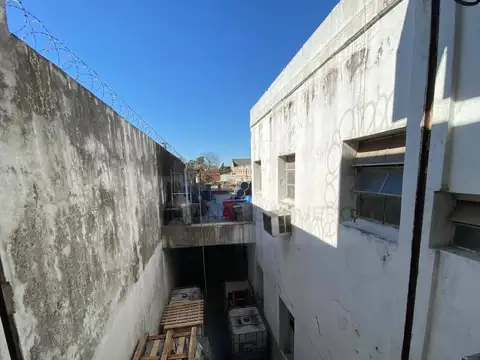 Venta de deposito en Mixtura de usos 3