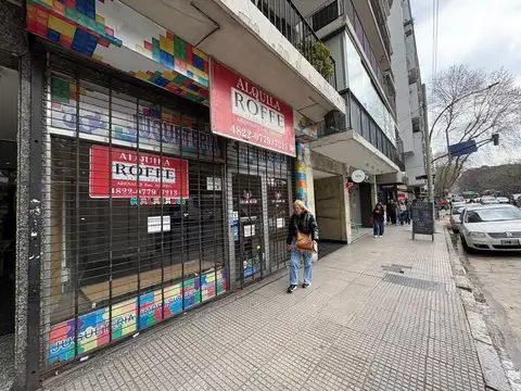 Local en Venta 40 años