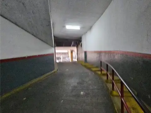 Cochera en Venta para coche grande