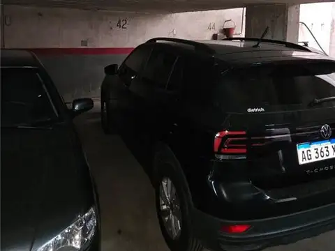 Avenida Santa Fe 3500, Piso 1SS