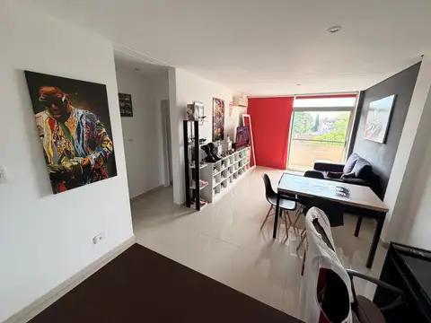 Nuestra Señora Del Buen Viaje 300, Piso 3