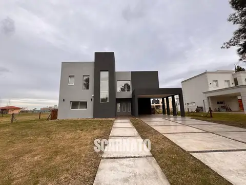 Casa en Venta de 3 dormitorios