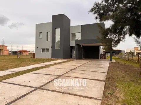 Casa en Venta en Countries y Barrios Cerrados en San Vicente, USD 340.000