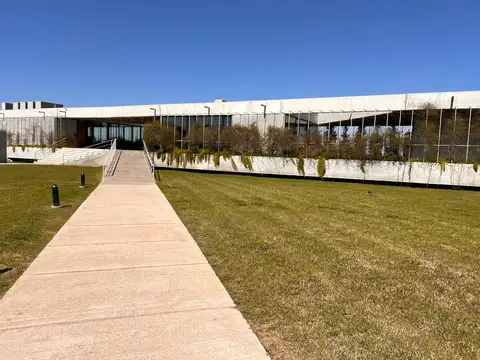 Terreno en Venta 20  mts Frente