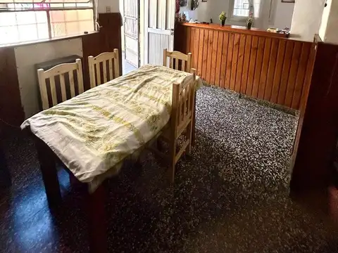 Casa en Venta en Quilmes, USD 77.000