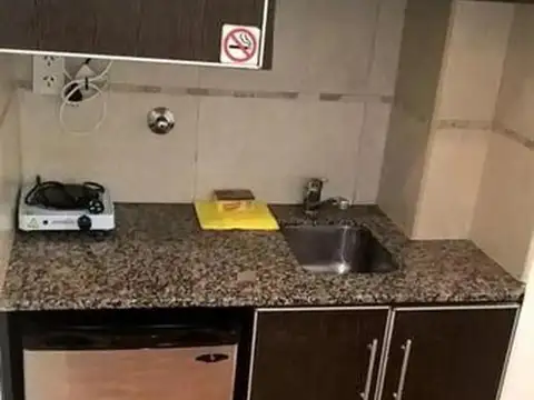Cordoba 800, Piso 8