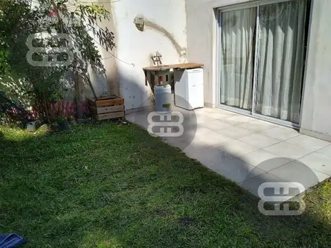 Depto Tipo Casa en Venta de 3 dormitorios