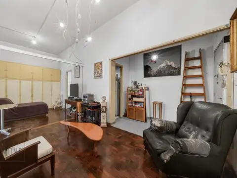 Depto Tipo Casa en Venta en Colegiales, USD 89.000