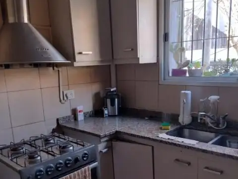 Depto Tipo Casa en Venta de 3 dormitorios