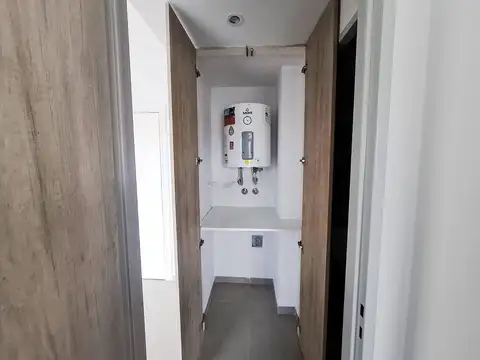 Departamento 2 ambientes 8° E, Moreno 4725- Caseros