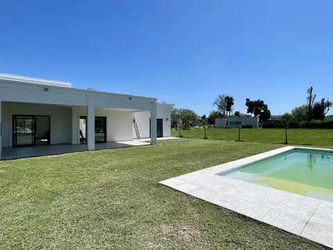 Casa A Estrenar en San Matias en Venta con Piscina