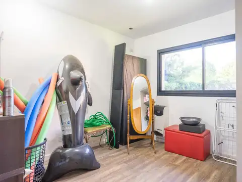 Casa de 3 dormitorios con pileta en Roldán