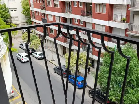 DEPARTAMENTO 3 AMBIENTES CASI SEMI PISO MAR DEL PLATA