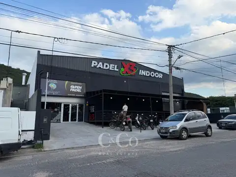Venta Fondo De Comercio X3 Pádel Indoor a Metros de la Avenida Carcano, Villa Carlos Paz