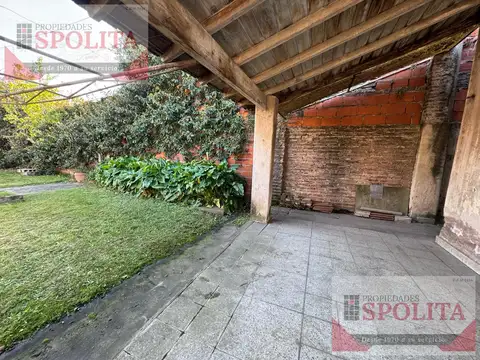 Casa 3 ambientes con 1 baño