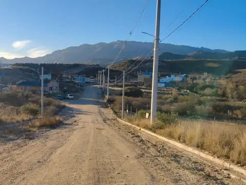 Cerro Victoria, Potrero de los Funes 100