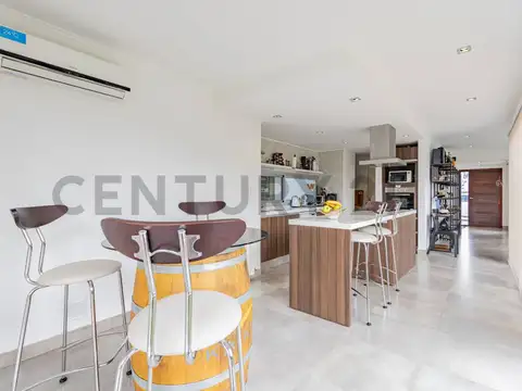 Casa en Venta en La Plata, USD 365.000