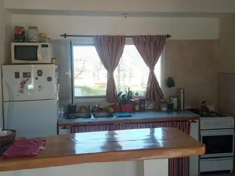 Casa en Alquiler en Plottier, $ 1.900.000