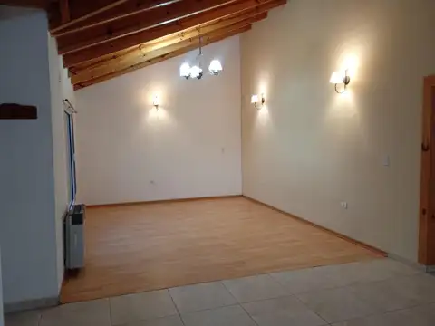 Casa en Alquiler en Plottier, $ 1.900.000