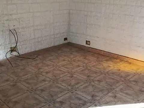 Departamento en Alquiler en Rafael Castillo, $ 500.000
