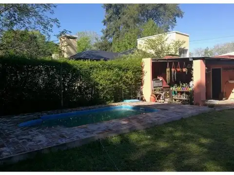 Casa 3 ambientes con 2 baños