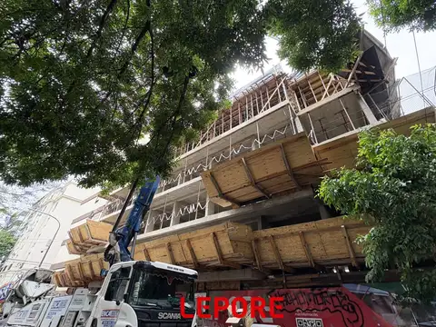 QUITO 4200, Piso 1°