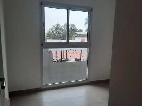 Departamento en Alquiler en Santo Tome, $ 800.000