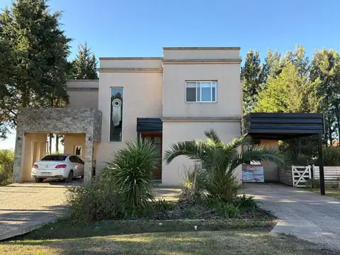 Casa en venta en Canning Barrio Malibu