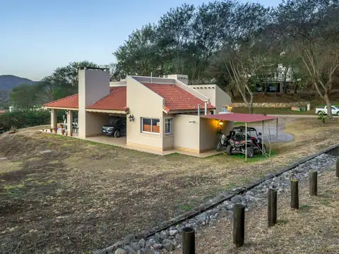 Casa en Alquiler en Salta, USD 1.500