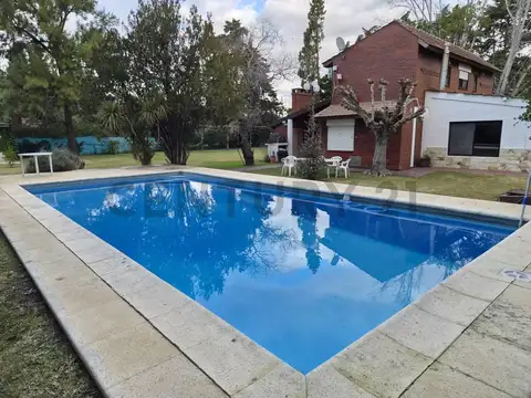 Casa en Venta de 4 dormitorios
