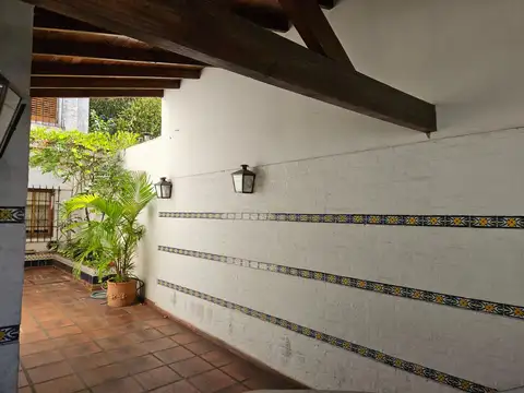 Obispo San Alberto 3400
