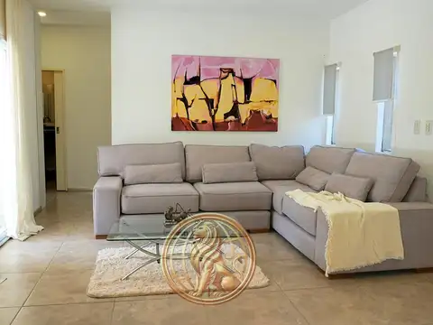 Casa en Alquiler Temporal en Punta Medanos, USD 3.500