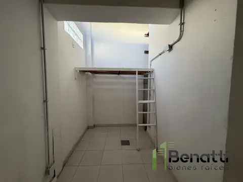 Florentino Ameghino 979 , Piso PB