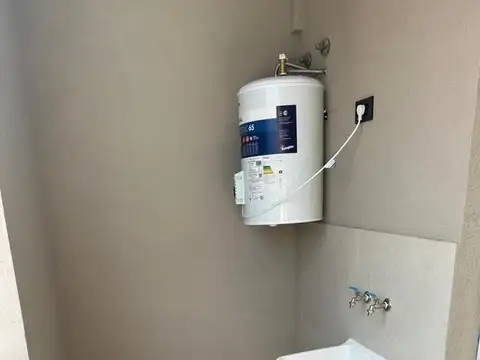 Departamento de 2 ambientes Con balcon - Lomas del mirador
