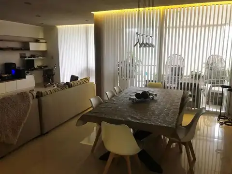 Departamento en Alquiler con 1 cocheras