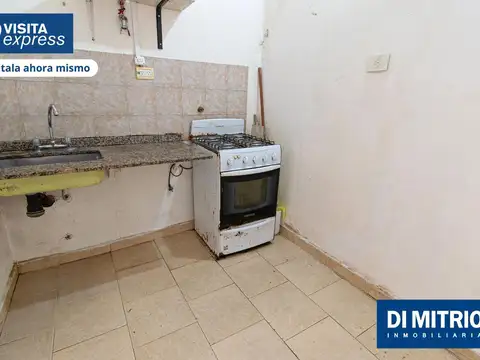 Depto Tipo Casa en Venta 60 años