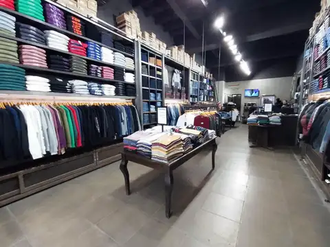 Rivadavia al 6800