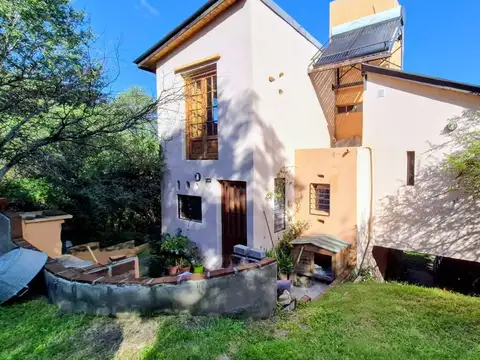 VENTA CASA TRES DORMITORIOS ICHO CRUZ 